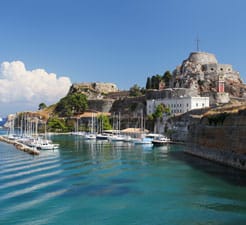 Ako rezervovať trajekt do Korfu