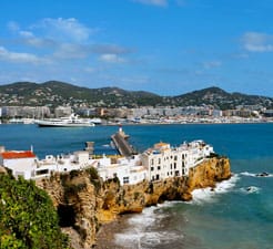 Ako rezervovať trajekt do Ibiza