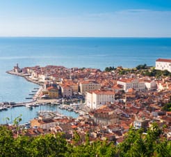 Ako rezervovať trajekt do Piran