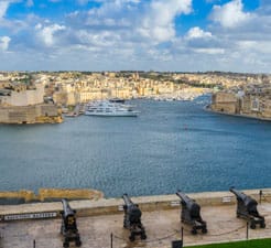 Ako rezervovať trajekt do Valletta
